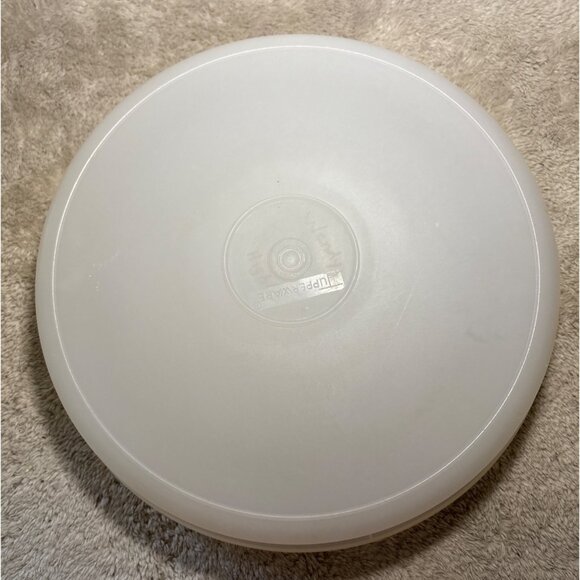 Vintage Tupperware Pie Saver Storage Container and Lid 12" - Picture 4 of 9